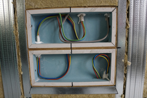Подрозетник АкусикГипс Бокс (AcousticGyps Box) R1 (120 x 120 x 45)